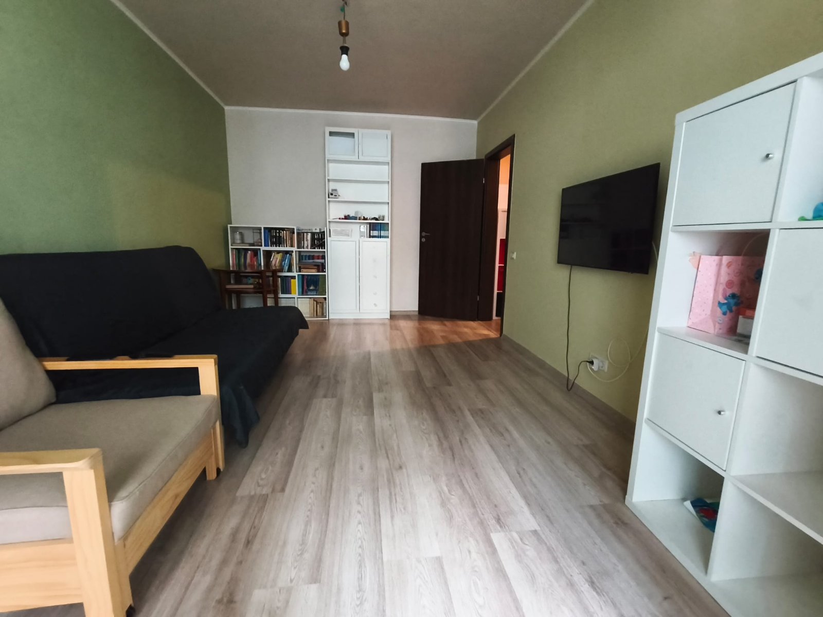 Apartament 2 camere sector 4 — 1