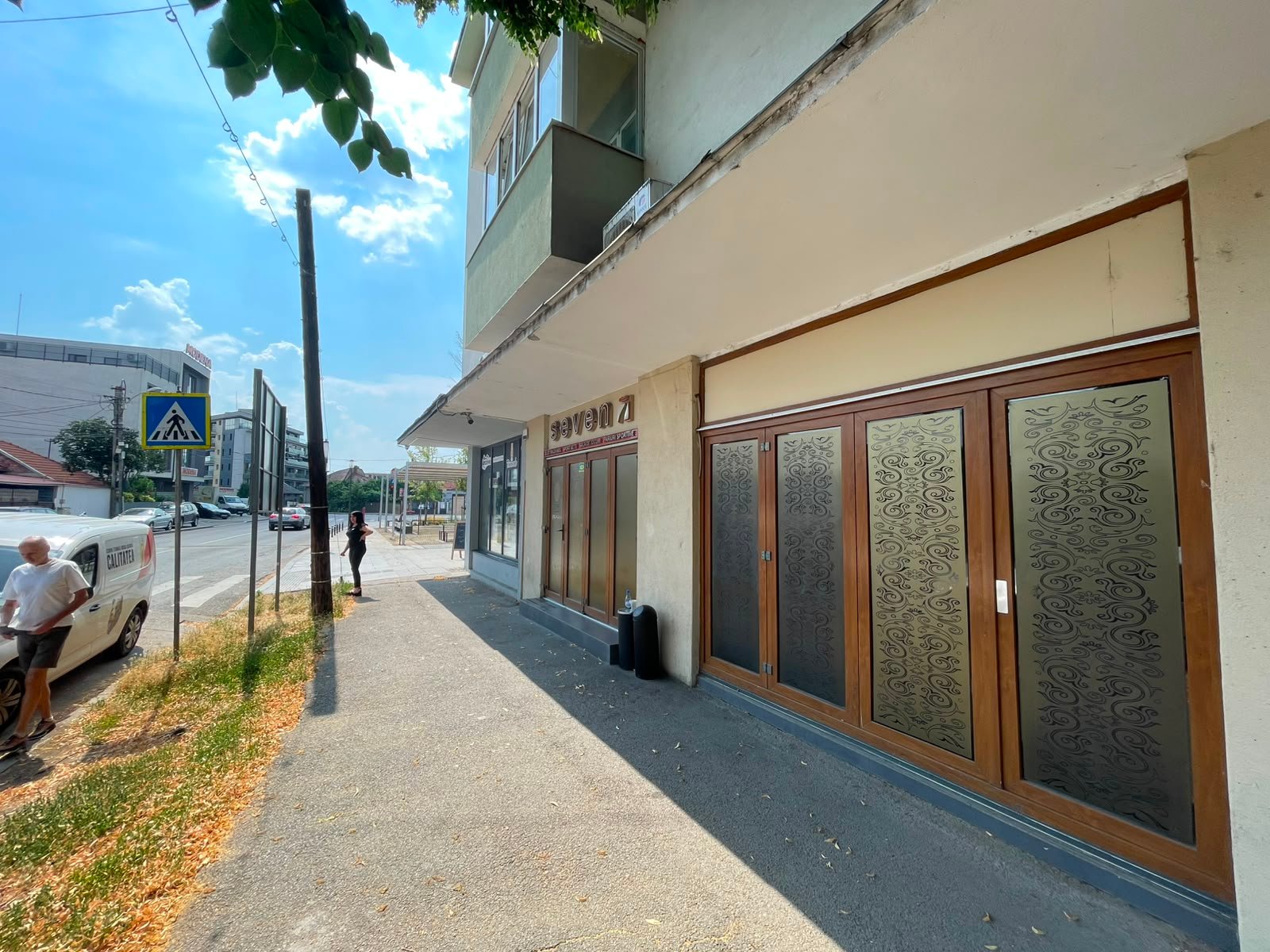 Spatiu Comercial, Cartierul Iris, 119mp, Zona Oasului — 1