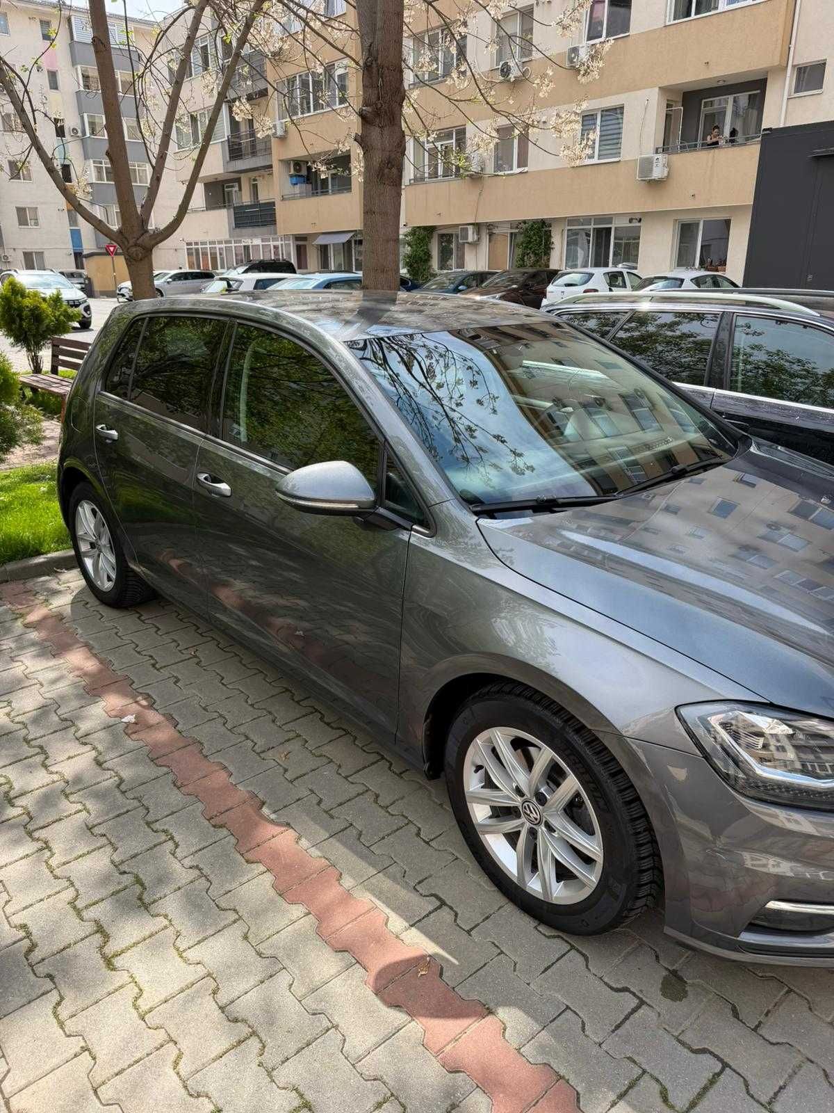 Volkswagen Golf 7 1.6 Diesel Euro 6 — Fotografie 1